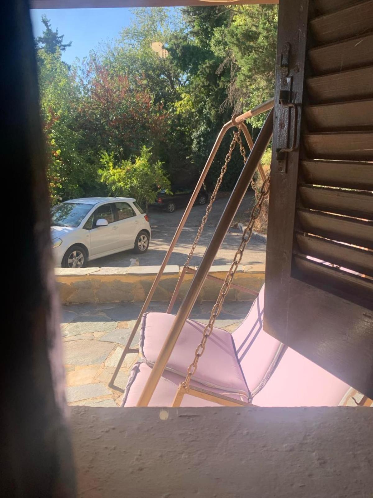 Forestrock Studio For Sale Too 斯巴达 外观 照片